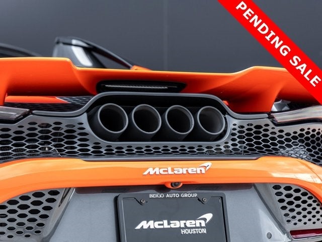 2022 McLaren 765LT Base